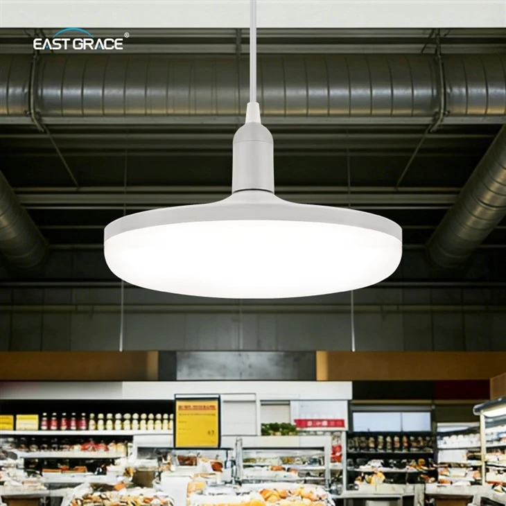 PC UFO LED Light Bulb D